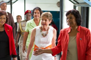 20120502-NGHS-Governess-0119